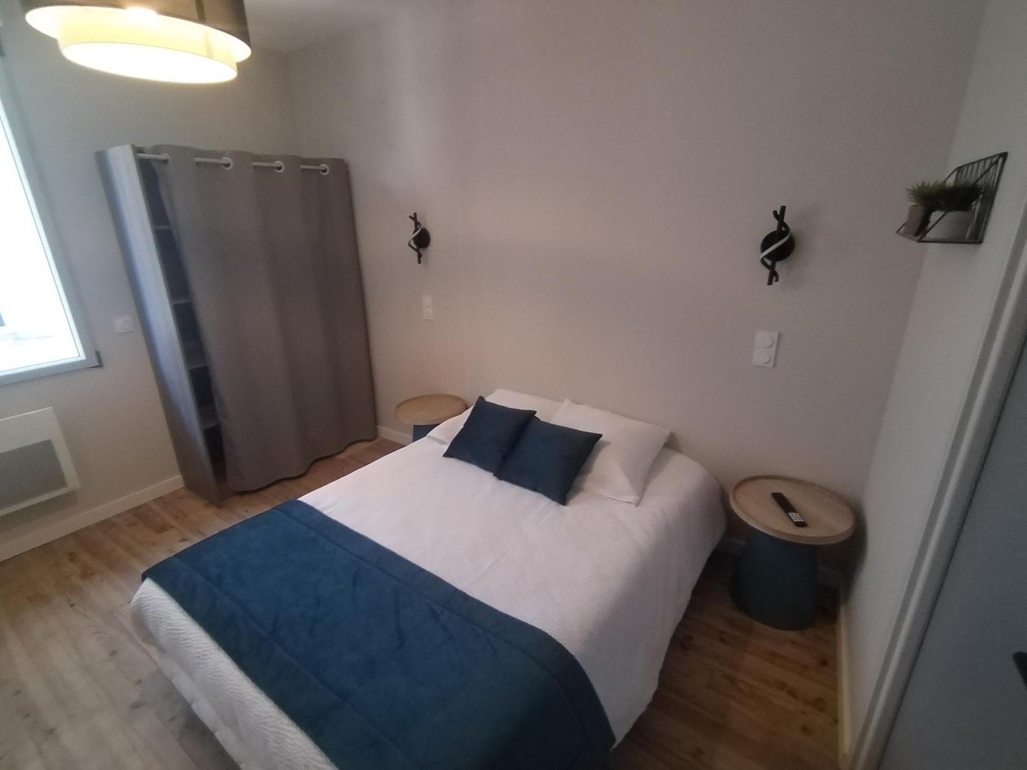 Apartment Avec Garage Prive - Latre Location
