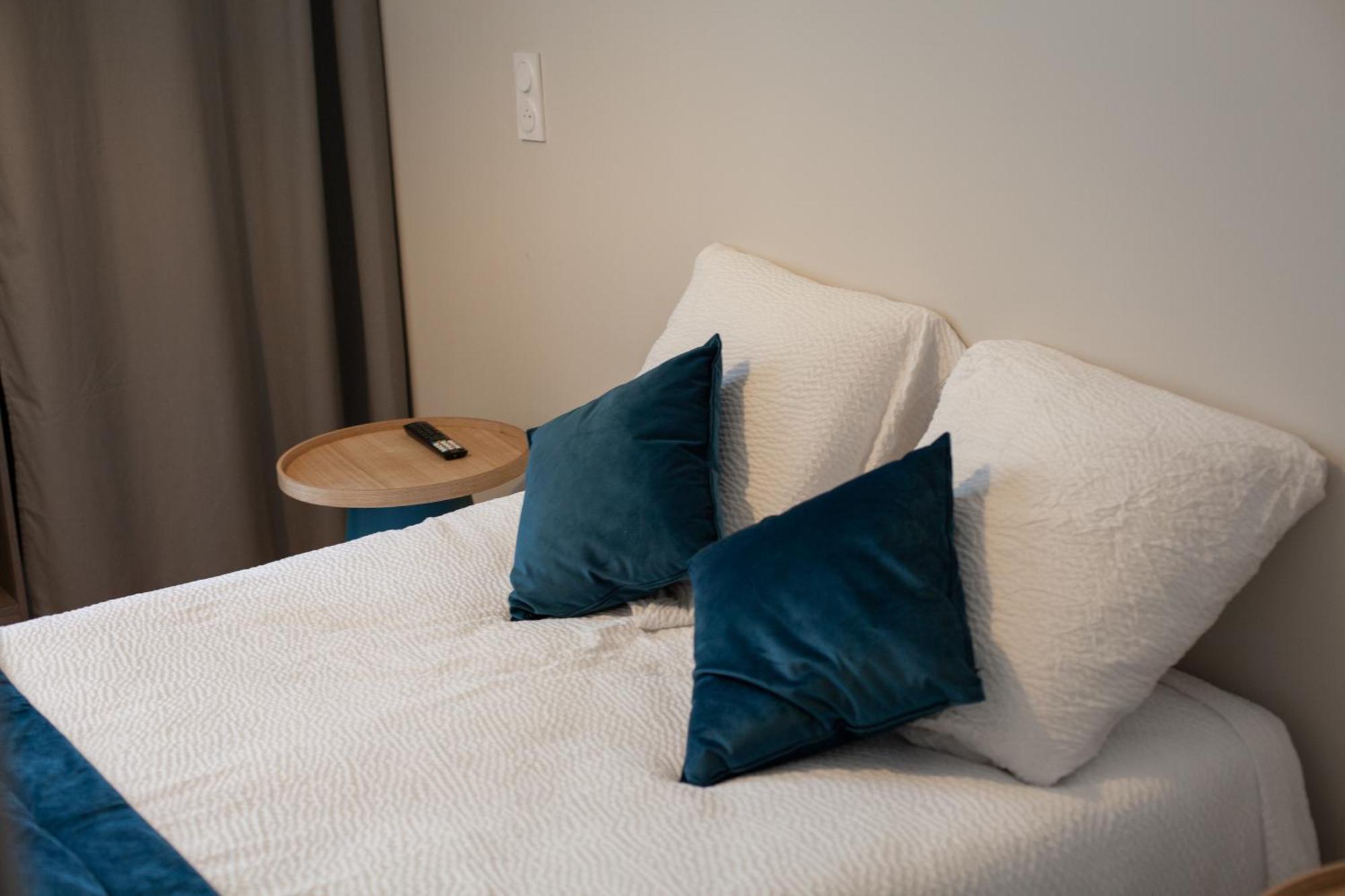 Apartment Avec Garage Prive - Latre Location *